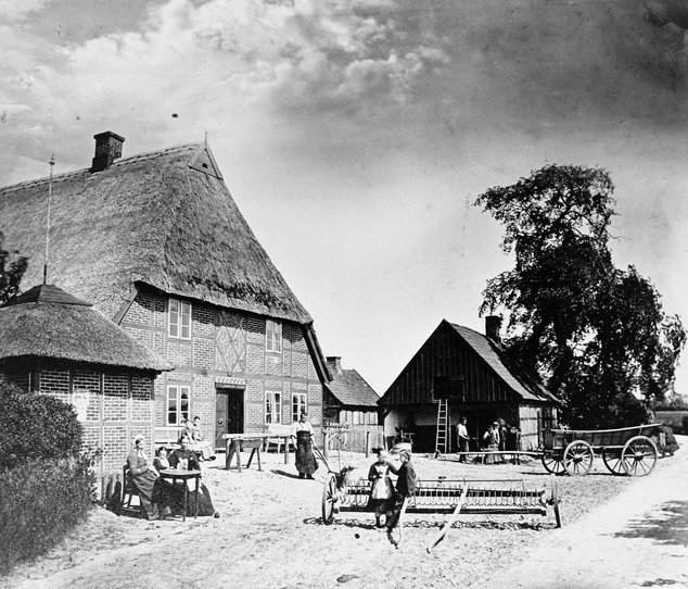 Die Holtenauer Schmiede um 1900